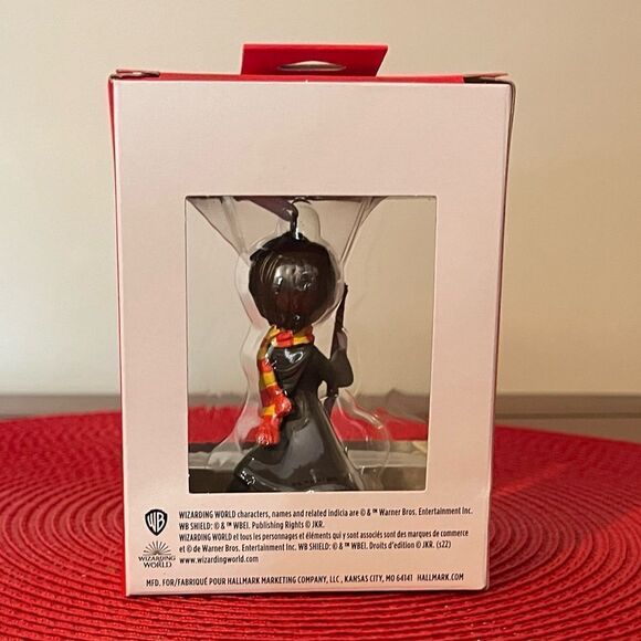 Hallmark Harry Potter with Broom Ornament NWT - Picture 8 of 8